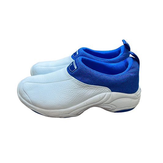 AND1